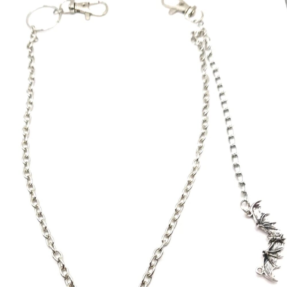Bat Silver Tone Single Layer Metal Wallet Or Pants Chain 19 Inches